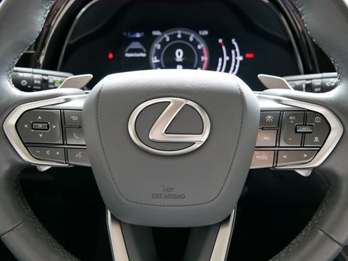 Used 2023 Lexus RX 350 FWD w/ Cold Area Package image 28