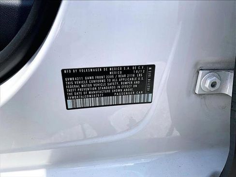 Used 2013 Volkswagen Jetta SE FWD image 30