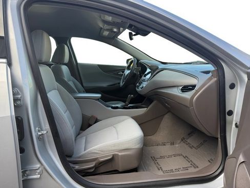 Used 2020 Chevrolet Malibu LS w/ Driver Confidence Package II image 12