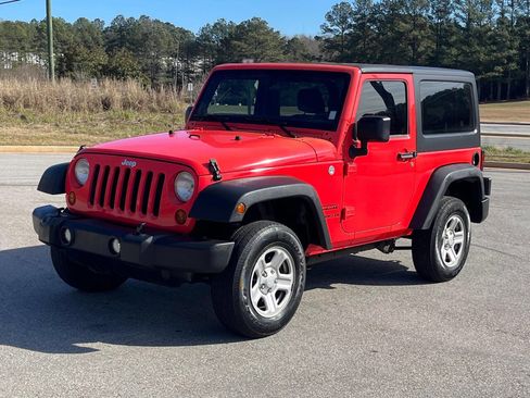 Used 2013 Jeep Wrangler Sport image 2