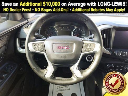Used 2024 GMC Terrain SLT image 18