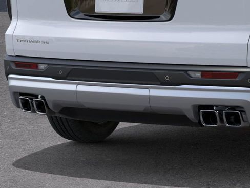 New 2026 Chevrolet Traverse LT w/ Driver Confidence Package FWD image 28