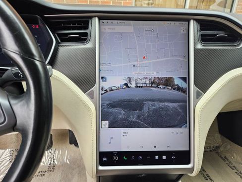 Used 2018 Tesla Model S 100D image 38