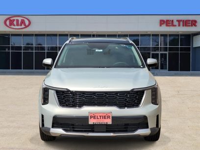 New 2026 Kia Sorento S w/ S Panoramic Sunroof Package