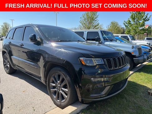 Used 2019 Jeep Grand Cherokee High Altitude AWD/4WD image 2