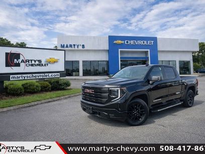 Certified 2024 GMC Sierra 1500 Pro w/ Graphite Edition