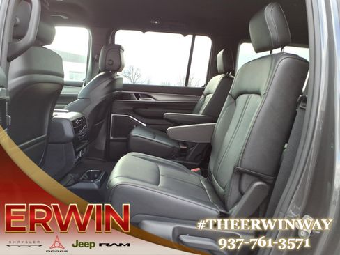 New 2026 Jeep Grand Wagoneer L Limited w/ Convenience Group I AWD/4WD image 14