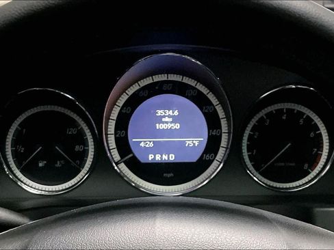Used 2010 Mercedes-Benz C 300 4MATIC Sedan image 24