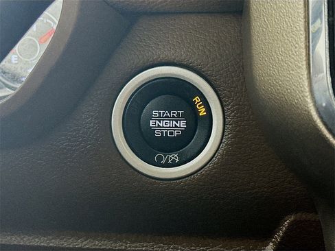 Used 2023 RAM 3500 Laramie image 27