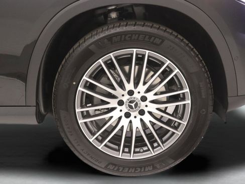 New 2026 Mercedes-Benz GLC 300 image 11