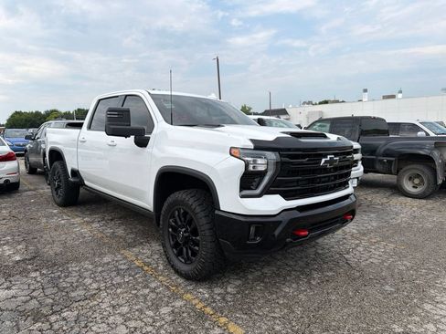 Used 2025 Chevrolet Silverado 2500 LTZ w/ Trail Boss Package AWD/4WD image 1