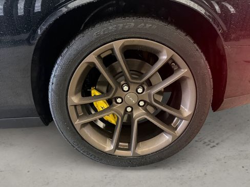 Used 2023 Dodge Challenger SRT Hellcat RWD image 16