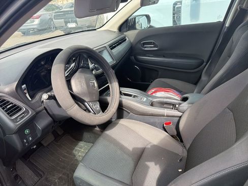 Used 2022 Honda HR-V EX image 8