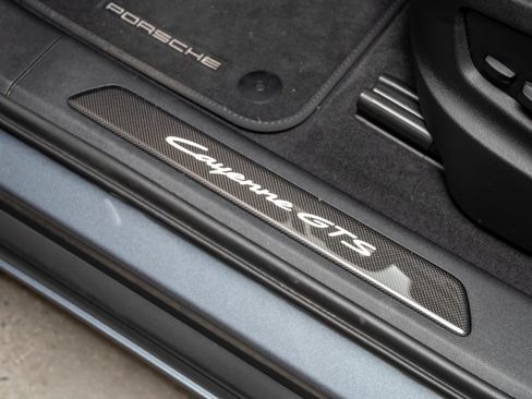 Certified 2026 Porsche Cayenne GTS AWD/4WD image 29