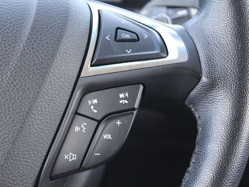 Used 2018 Ford Edge Titanium image 30