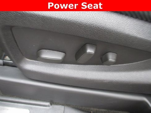 Used 2015 GMC Sierra 2500 SLT w/ Duramax Plus Package image 27