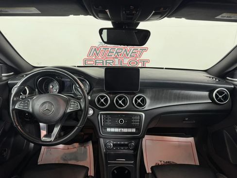 Used 2019 Mercedes-Benz CLA 250 4MATIC image 11