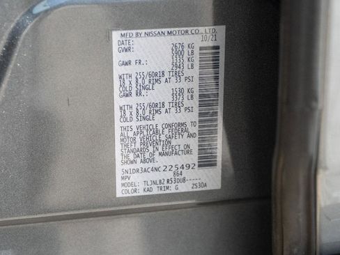 Used 2022 Nissan Pathfinder S AWD/4WD image 39