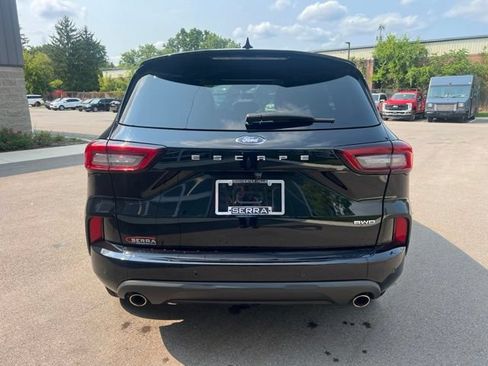 Used 2024 Ford Escape ST-Line w/ Tech Pack #1 AWD/4WD image 6