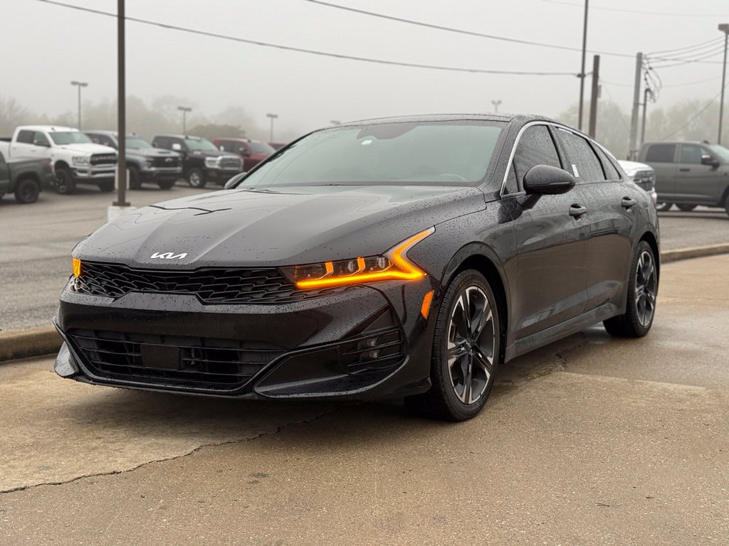 Used 2023 Kia K5 GT-Line AWD/4WD image 2