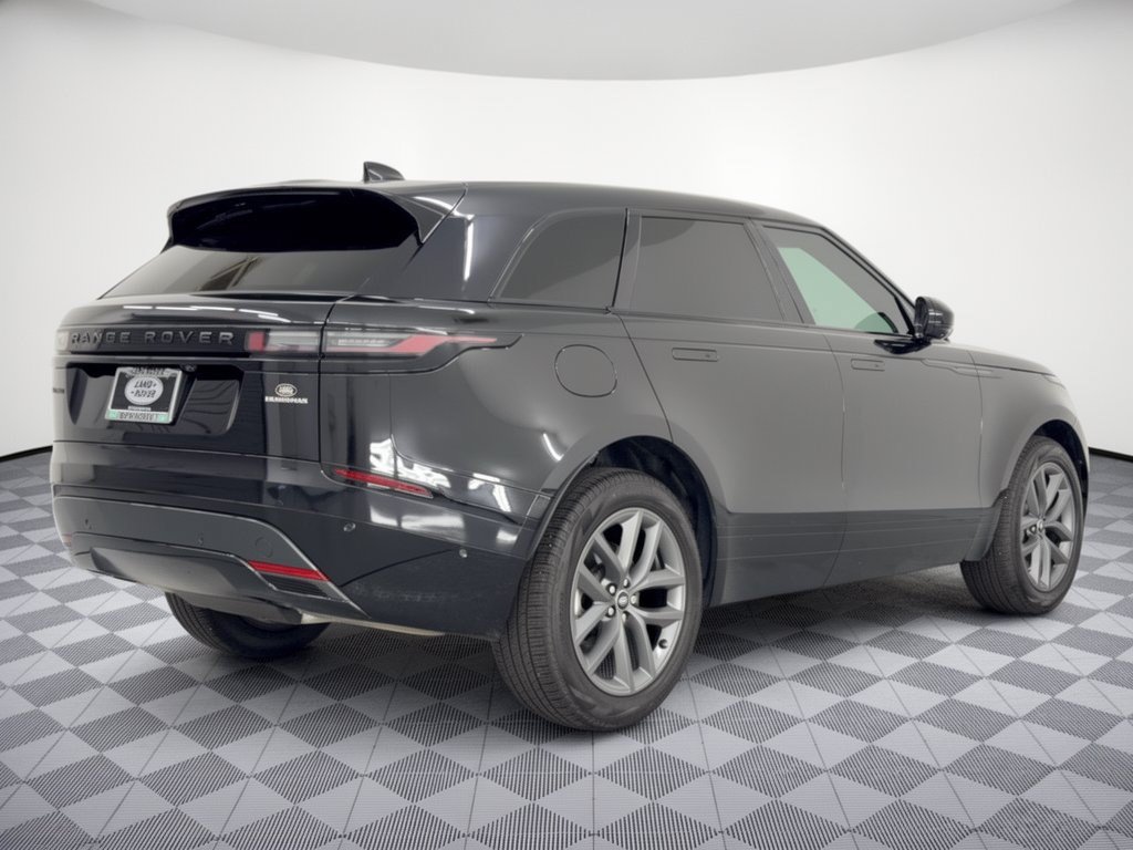 Certified 2026 Land Rover Range Rover Velar Dynamic SE AWD/4WD image 9