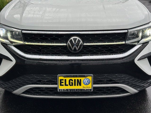 Certified 2023 Volkswagen Taos SEL AWD/4WD image 8