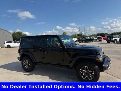Used 2025 Jeep Wrangler Unlimited Sahara AWD/4WD image 2