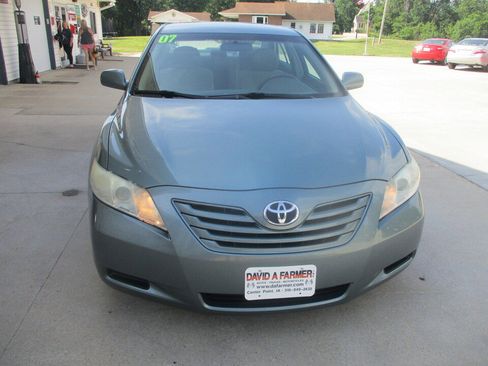 Used 2007 Toyota Camry LE FWD image 18