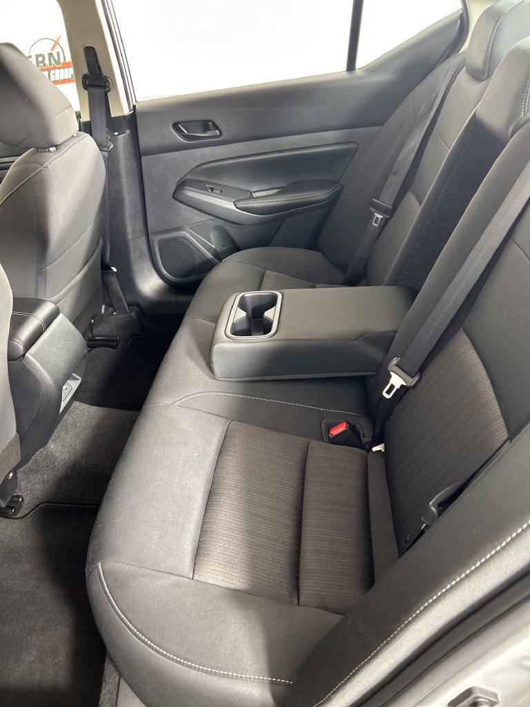 Used 2024 Nissan Altima 2.5 SV FWD image 17