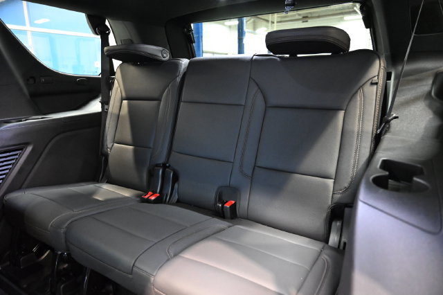 New 2026 Chevrolet Tahoe High Country AWD/4WD image 14