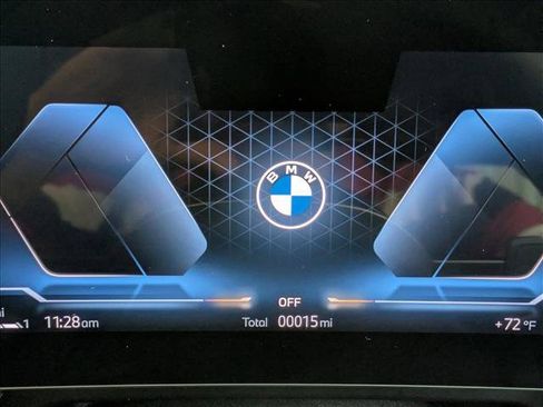 New 2026 BMW X2 xDrive28i w/ Technology Package AWD/4WD image 11