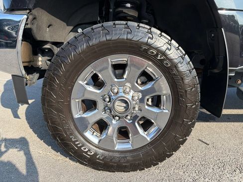 Used 2019 Ford F250 Lariat w/ Chrome Package AWD/4WD image 11