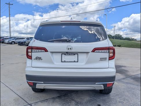 Used 2022 Honda Pilot Touring image 10