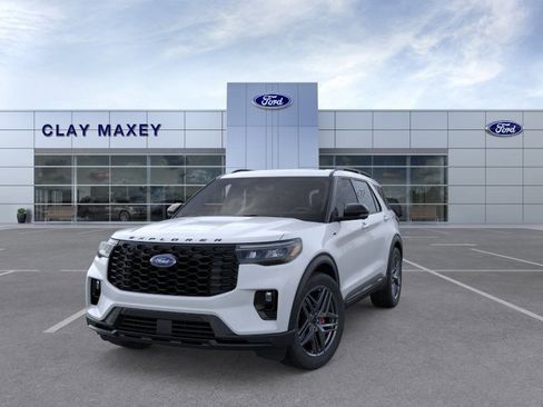 New 2026 Ford Explorer ST-Line w/ ST-Line Street Pack AWD/4WD image 2