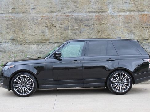 Used 2019 Land Rover Range Rover Supercharged AWD/4WD image 4
