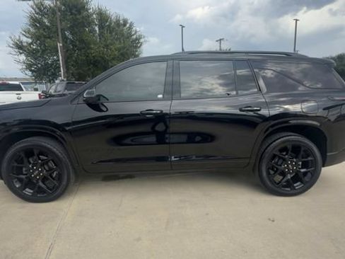 Certified 2026 Chevrolet Traverse RS w/ LPO, Floor Liner Package AWD/4WD image 5