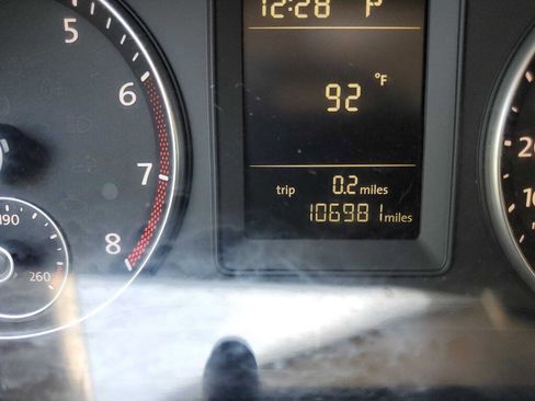 Used 2010 Volkswagen Jetta SE image 29