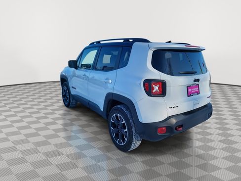 Used 2023 Jeep Renegade Trailhawk image 6