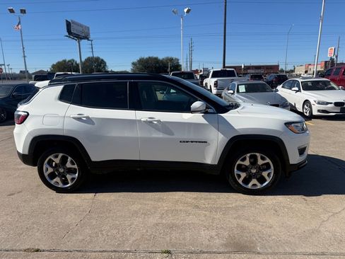 Used 2021 Jeep Compass Limited image 5