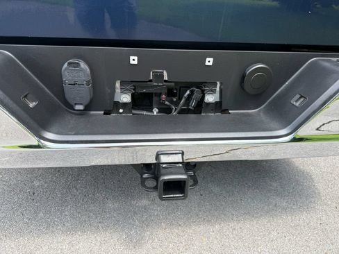 Used 2019 GMC Sierra 1500 SLT RWD image 35