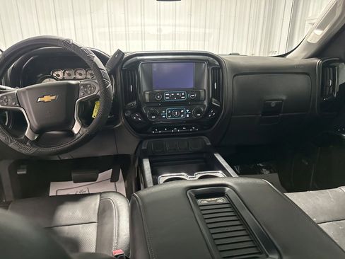 Used 2018 Chevrolet Silverado 1500 LTZ Z71 w/ LTZ Plus Package AWD/4WD image 14