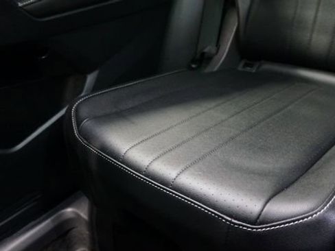 Certified 2023 Volkswagen Tiguan SE image 60