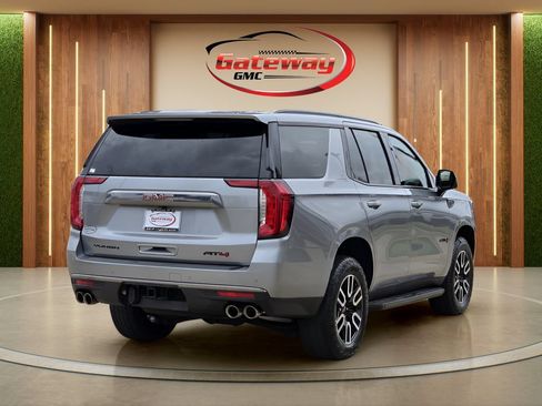 Used 2024 GMC Yukon AT4 w/ Technology Package AWD/4WD image 5