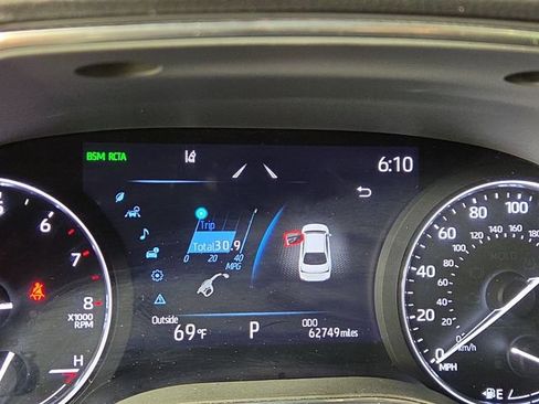 Used 2021 Toyota Avalon Limited AWD/4WD image 16