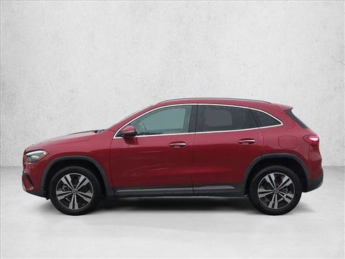 Certified 2025 Mercedes-Benz GLA 250 image 8