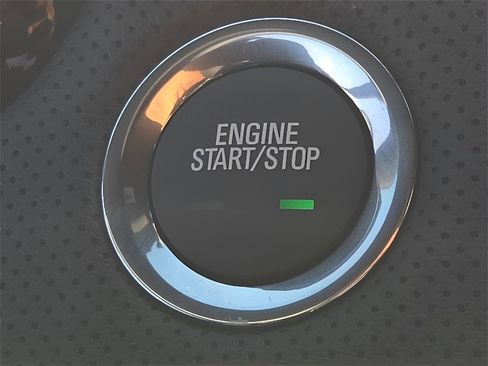 New 2025 Cadillac XT5 Premium Luxury w/ Technology Package image 31