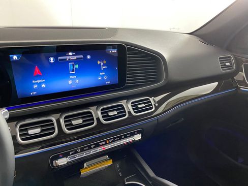 Used 2025 Mercedes-Benz GLE 350 4MATIC image 24