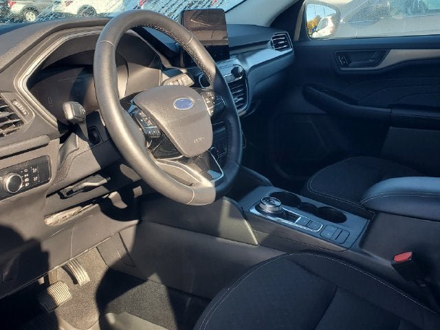 Certified 2024 Ford Escape Active AWD/4WD image 10
