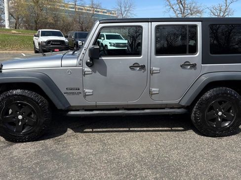 Used 2016 Jeep Wrangler Unlimited Sport w/ Quick Order Package 24S AWD/4WD image 5