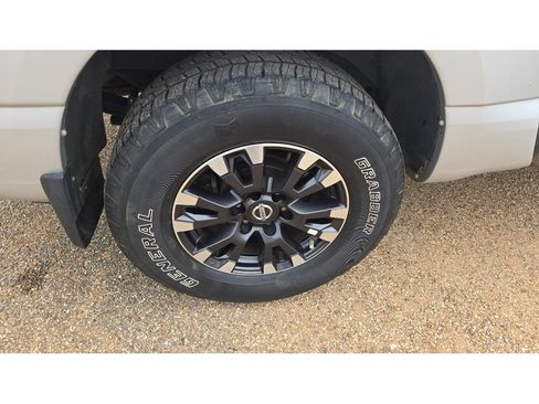 Used 2018 Nissan Titan S w/ S Utility Package AWD/4WD image 11